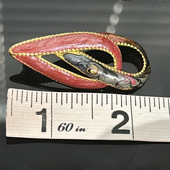 Vintage Swirl Enamel Metal Earrings - Picture 3 of 4